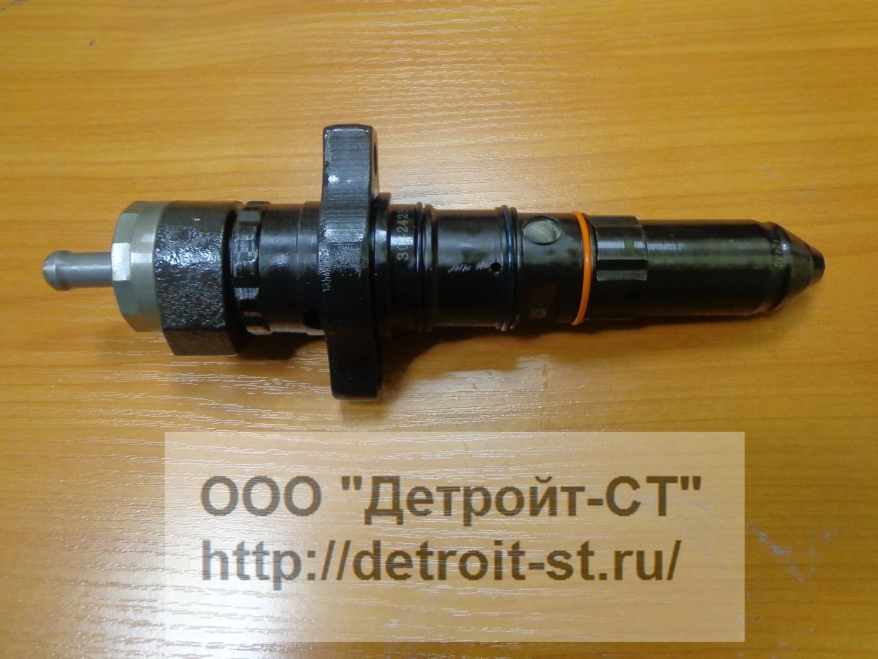 Форсунка Cummins KTA-19 3076130 (4307428, 3062092) фото запчасти