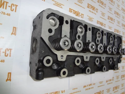 Головка блока в сборе Cummins A2300 4900995 (4900715, 4900931, 4900932, 4900996, 4900933, 4900717) фото запчасти