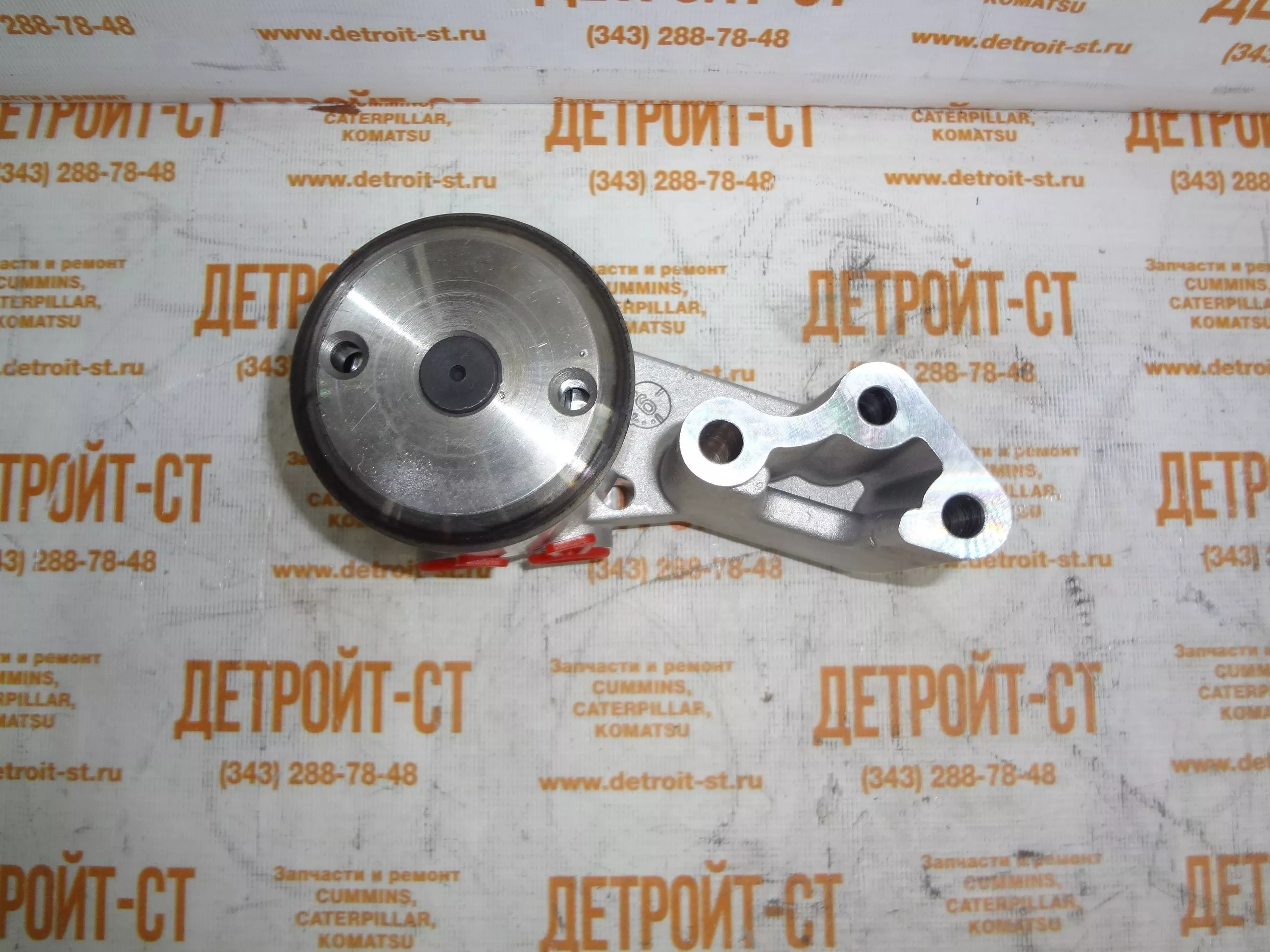 Подкачивающий насос Deutz BF M2012C 04503576 (4503576, 0450-3576,  041500201300, 02113816, 02113803, 02113757, 04288617, 04258843, 04282358) –  купить в магазине «Детройт-СТ». Узнать цену