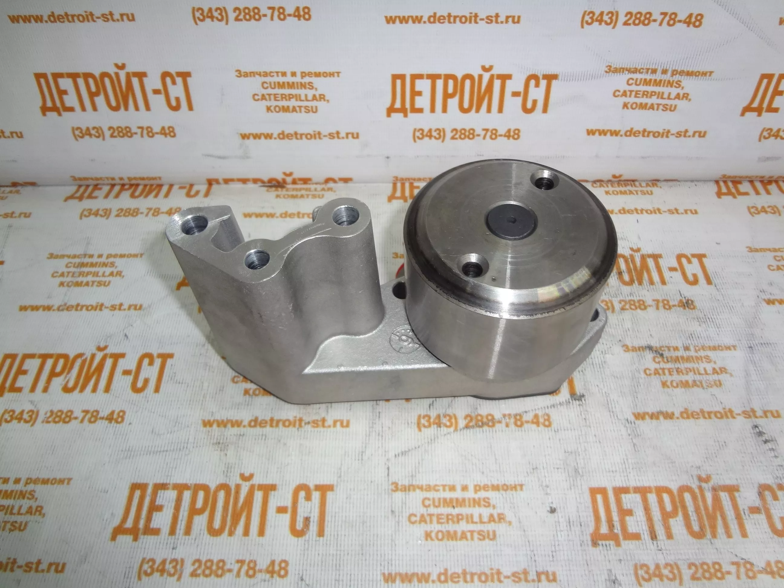 Подкачивающий насос Deutz BF M2012C 04503576 (4503576, 0450-3576,  041500201300, 02113816, 02113803, 02113757, 04288617, 04258843, 04282358) –  купить в магазине «Детройт-СТ». Узнать цену