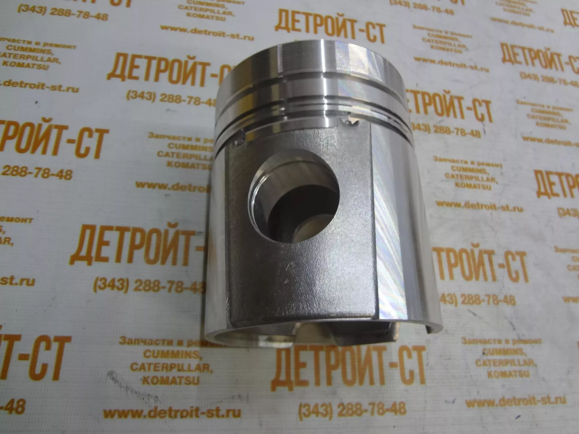 Поршень комплект Deutz FL912D 04231726 (10050089043, 94653960, 92815961,  91395962, 93535961, 93535960, 92815600, 94528600, 71-1501-00, 91395971, ...